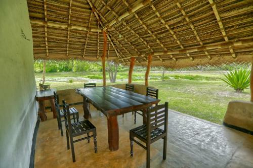 Yoho Puranagama Eco Lodge