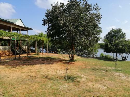 Hotel Wilpattu Nature Resort