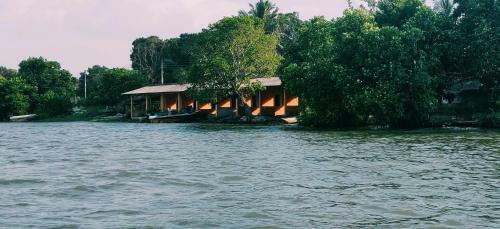 Hotel Wilpattu Nature Resort