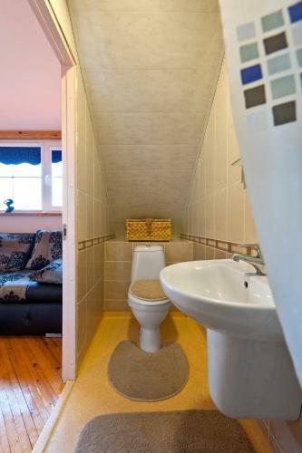 Hostal Karkl?s Villa - Prie J?ros