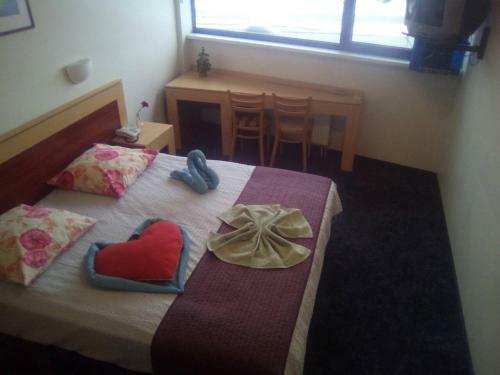 Tanagra Hotel
