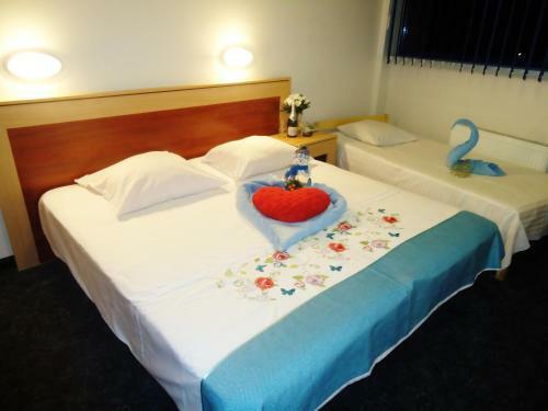 Tanagra Hotel