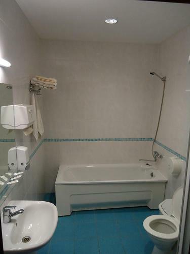 Tanagra Hotel