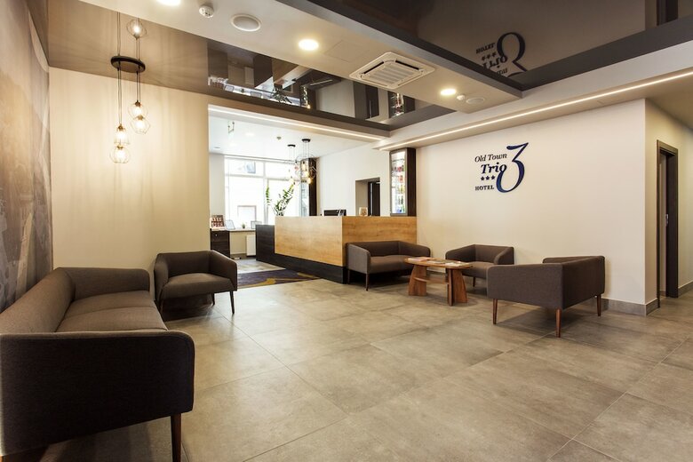 Old Town Trio Apartments