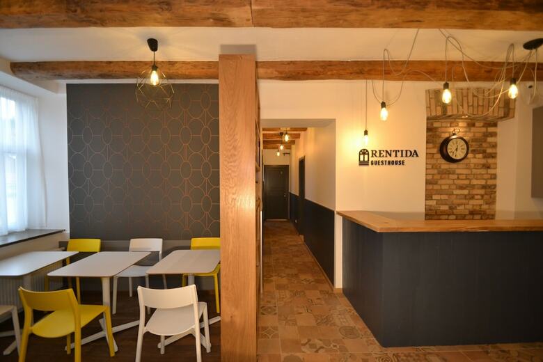 Hostal Rentida Guesthouse