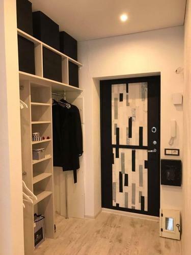 Black & White Apartment Near Akropolis