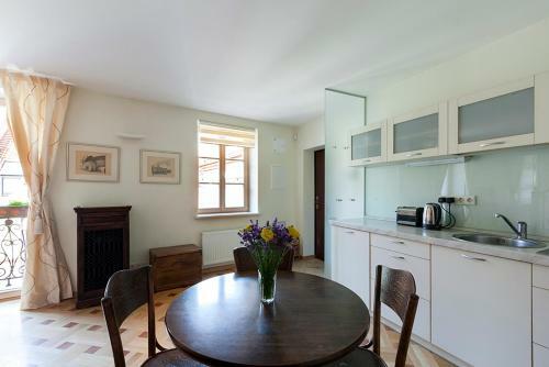 Attractive Apartment Gaono