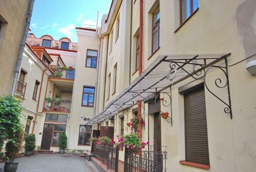 Old Town Luxury Apartment