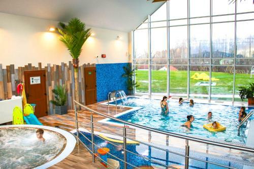 Hotel Radailiu Dvaras - Dinosaur Park