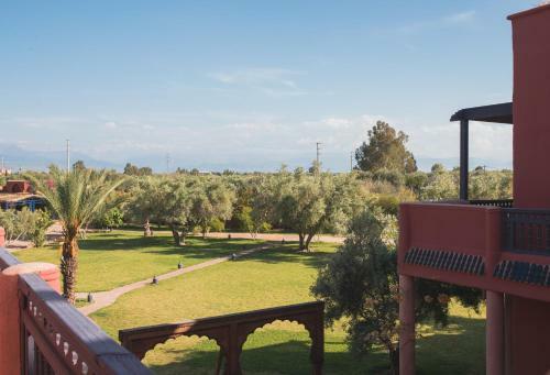 Hostal Le Chant Des Oliviers