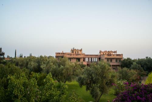 Hostal Le Chant Des Oliviers