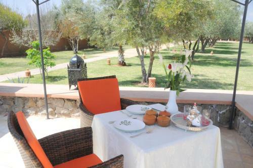 Hostal Le Chant Des Oliviers