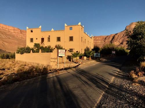 Posada Auberge Amellagou