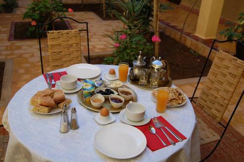 Posada Auberge Amellagou