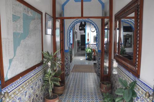Hotel Sahara