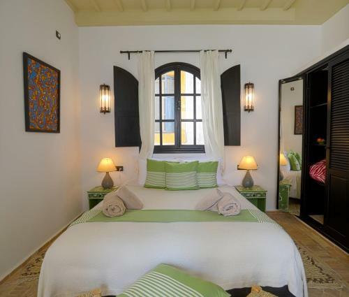 Hostal Riad Dar Awil