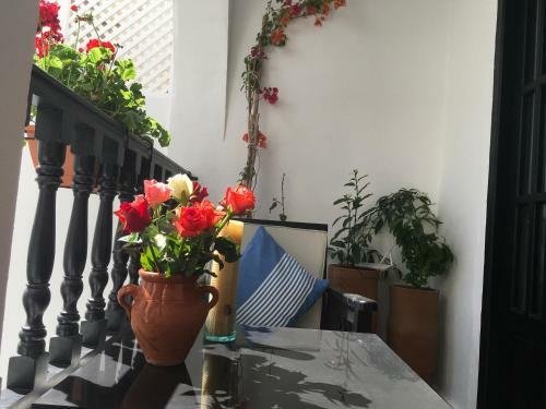 Hostal Riad Dar Awil