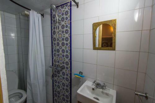 Hostal Dar Zin