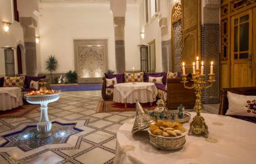 Hostal Riad Marjana Suites & Spa