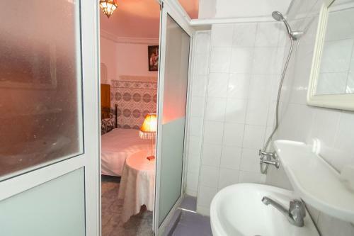 Bed & Breakfast Pension Kawtar