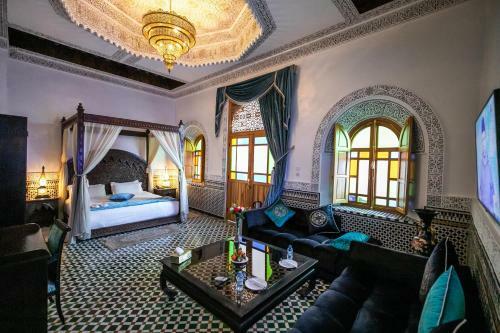Hostal Palais Houyam