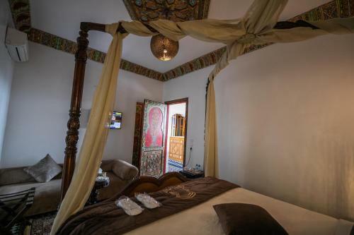 Hostal Palais Houyam