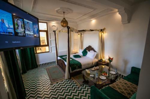 Hostal Palais Houyam