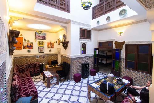 Hostel Amir