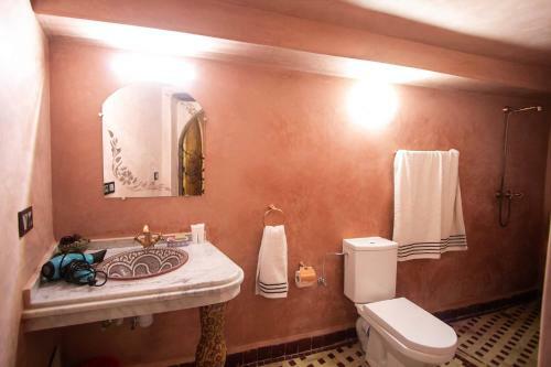 Bed & Breakfast Dar Alami Salaj