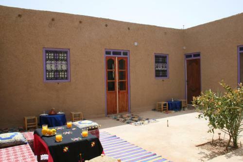 Bed & Breakfast Kasbah Casa Khamlia
