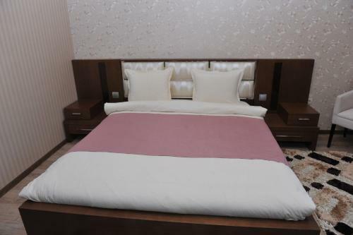 Eros Motel