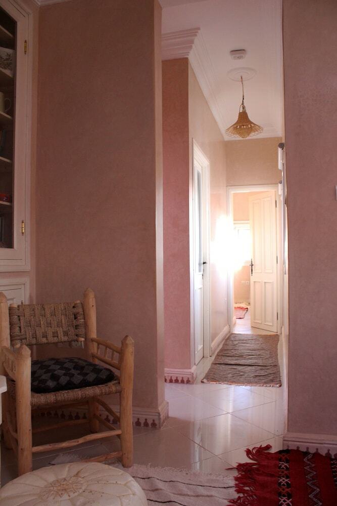 Tifawin Apartment