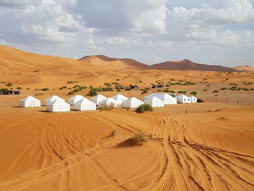 Dunes Luxury Camp