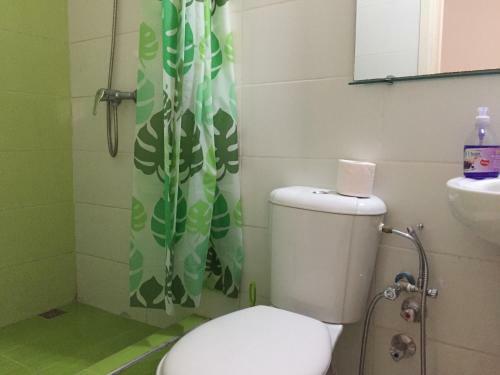 Sweet Apartment 5min Walk From Train Station -free Parking-