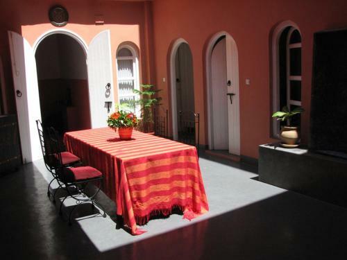 Hostal Maison Xanadu