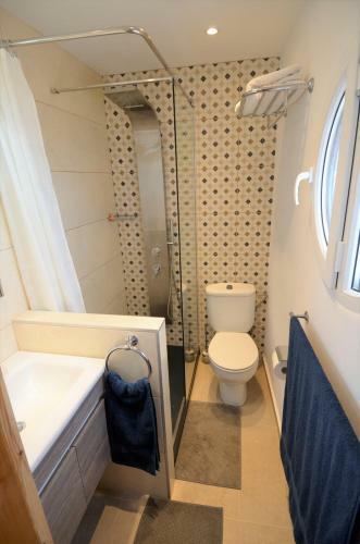 Hostal Logis La Marine
