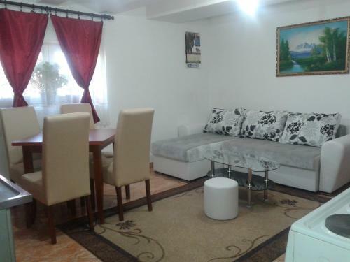 Hostal Apartmani Sobe Sljivancanin