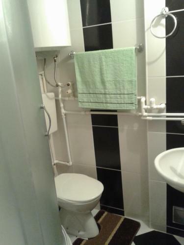 Hostal Apartmani Sobe Sljivancanin