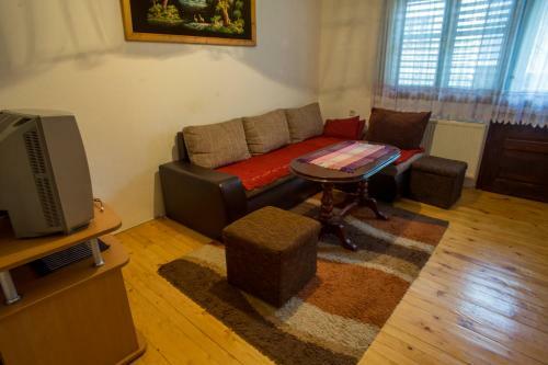 Hostal Guest House Jezera