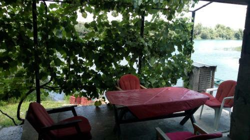 Skadar Lake Apartment Radinovic