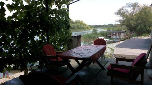 Skadar Lake Apartment Radinovic