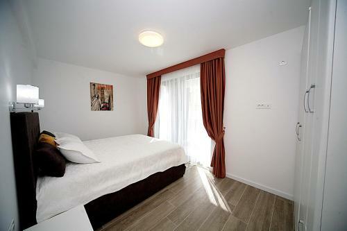 Sea Star Apartment
