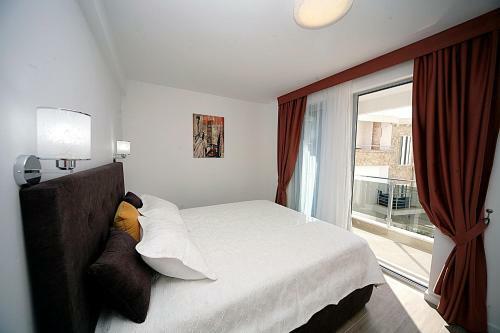 Sea Star Apartment