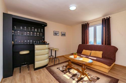 Holiday Home Uphill Glavanovic