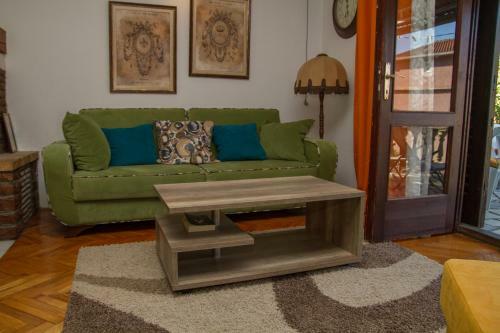 Apartamento Holiday Home Stari Ribar