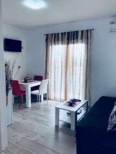 Apartamentos P&m Ilic