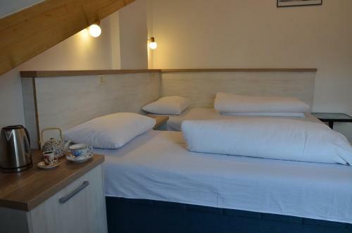 Hostal Max