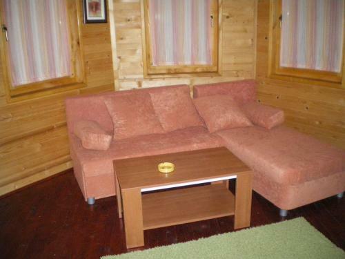 Lodge Paradise Valley Apartments