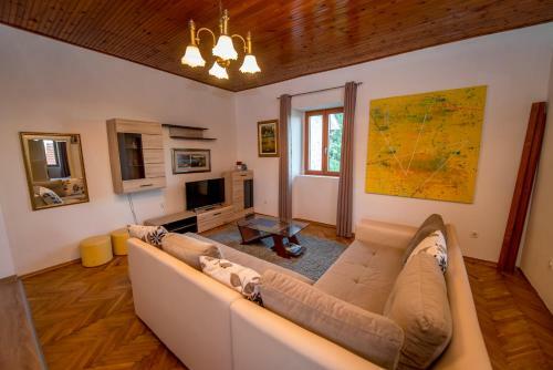 Mediteraneo Villa