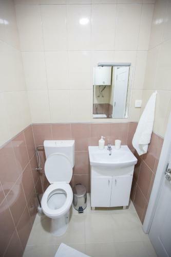 Apartment Center